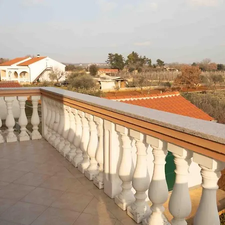 Zadar, Martinova House With Swimming Pool