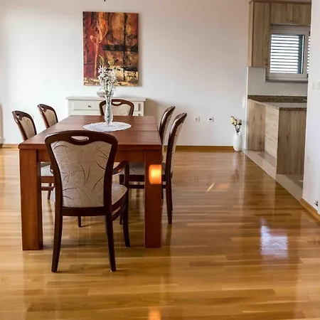Zadar, Martinova House With Swimming Pool *