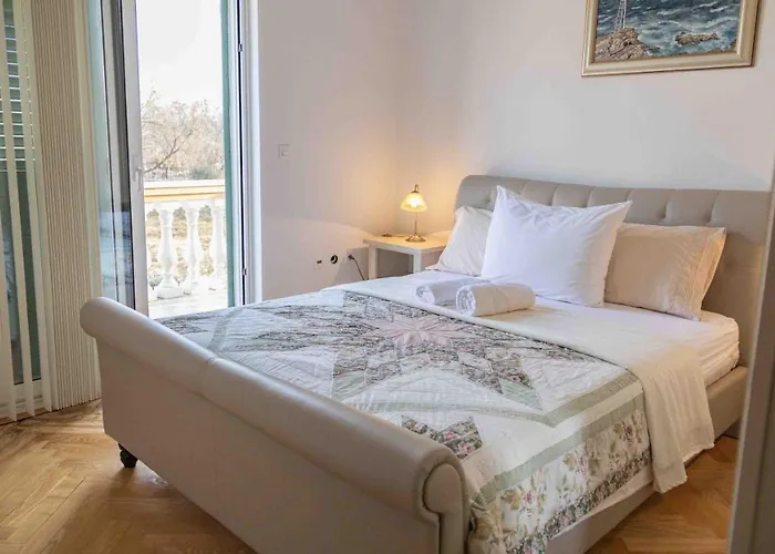 Vila Zadar, Martinova House With Swimming Pool *