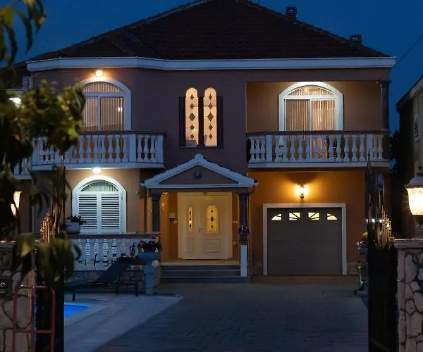 Zadar, Martinova House With Swimming Pool * Zaton (Zadar)
