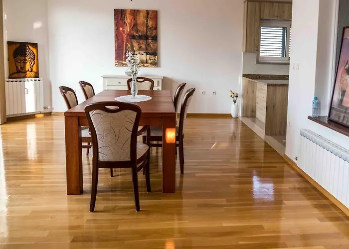 Zadar, Martinova House With Swimming Pool *